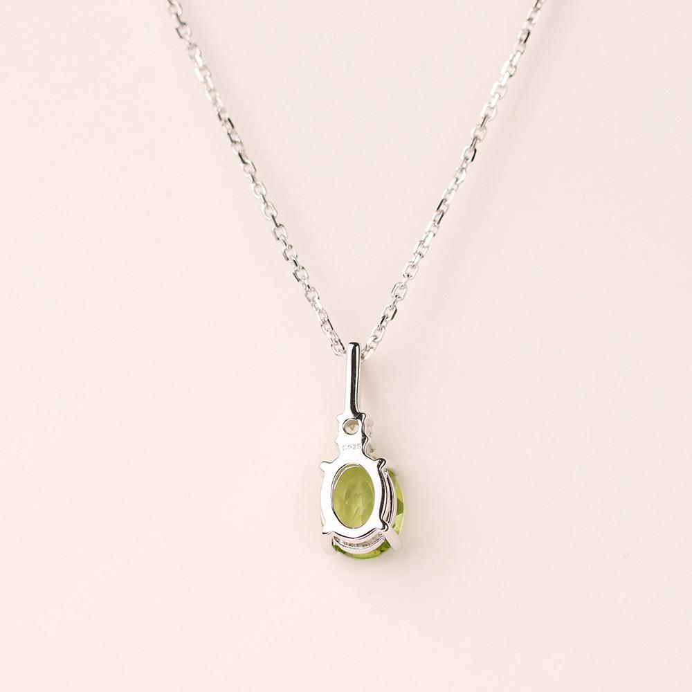 Oval Cut Peridot Necklace - Palmary