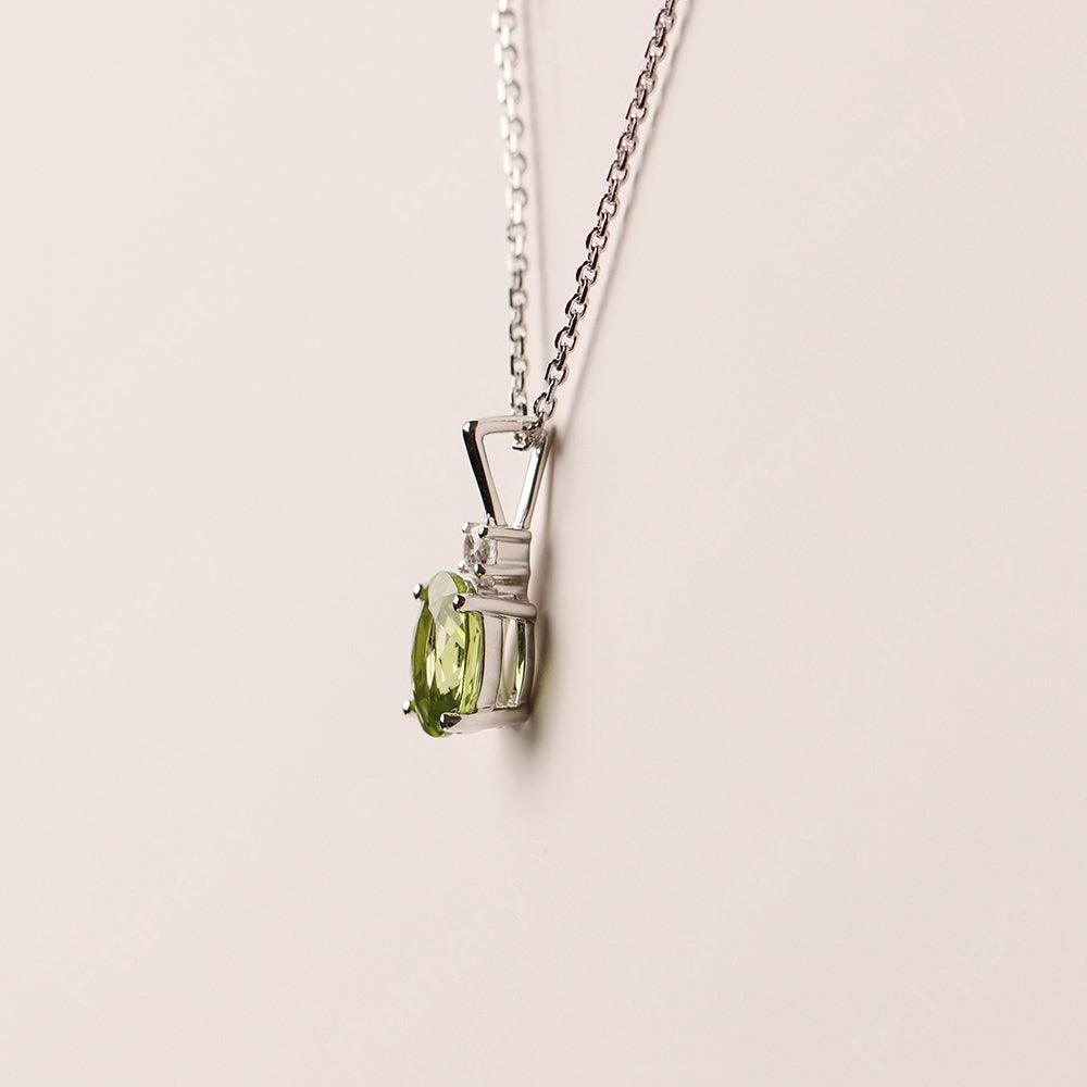 Oval Cut Peridot Necklace - Palmary