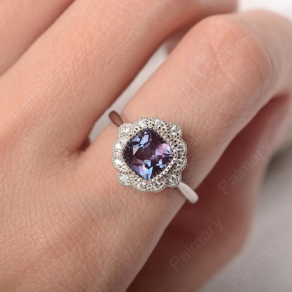 Cushion Cut Bezel Setting Alexandrite Rings - Palmary