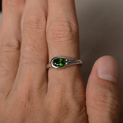 East West Oval Cut Diopside Solitaire Rings - Palmary