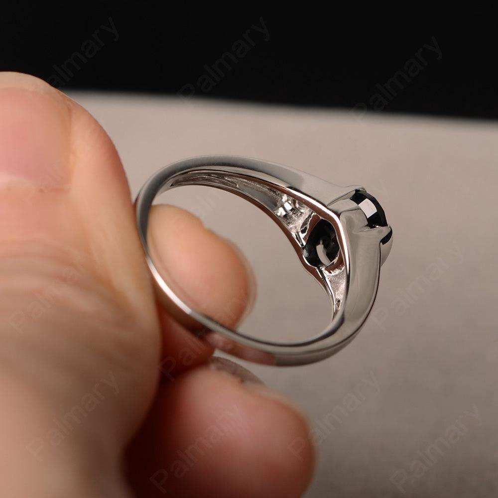 Half Bezel Oval Cut Black Spinel Rings - Palmary