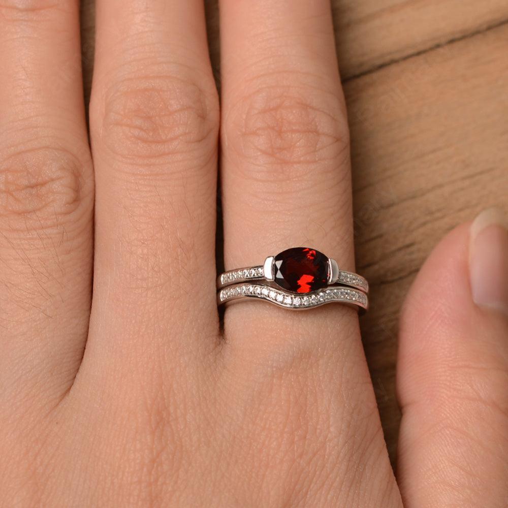 Horizontal Oval Cut Garnet Wedding Ring Set - Palmary