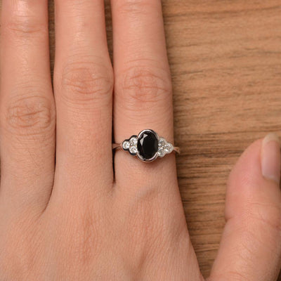 Black Spinel Bezel Oval Engagement Ring - Palmary