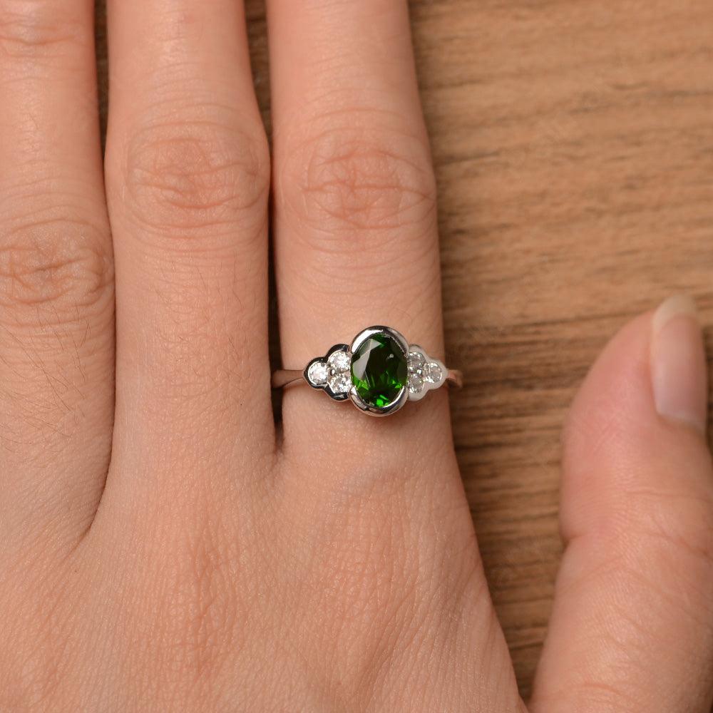 Diopside Bezel Oval Engagement Ring - Palmary
