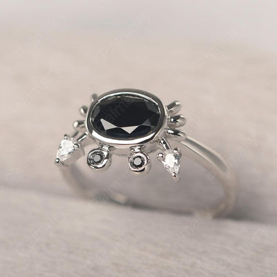 Oval Cut Black Spinel Crab Rings - Palmary