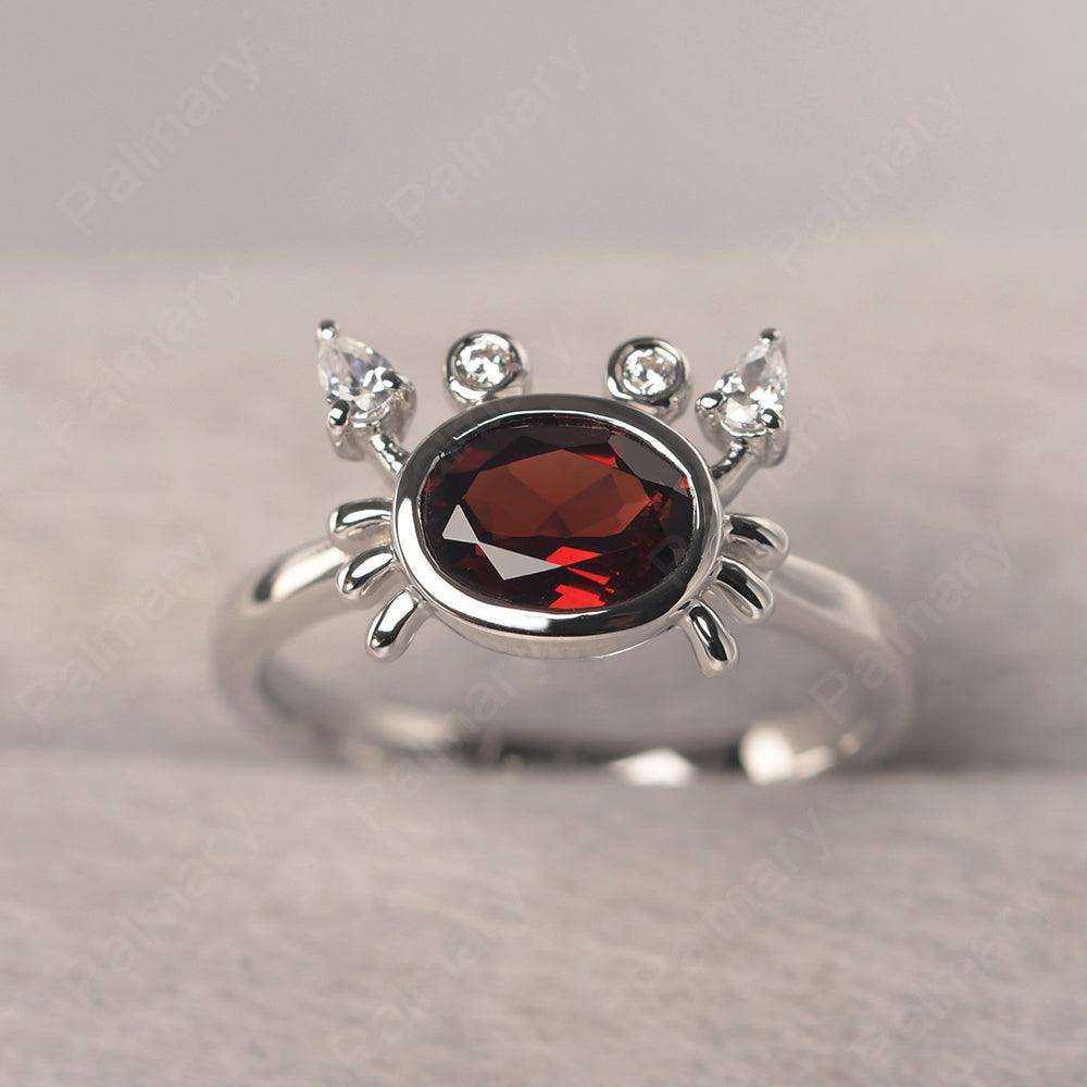 Oval Cut Garnet Crab Rings - Palmary