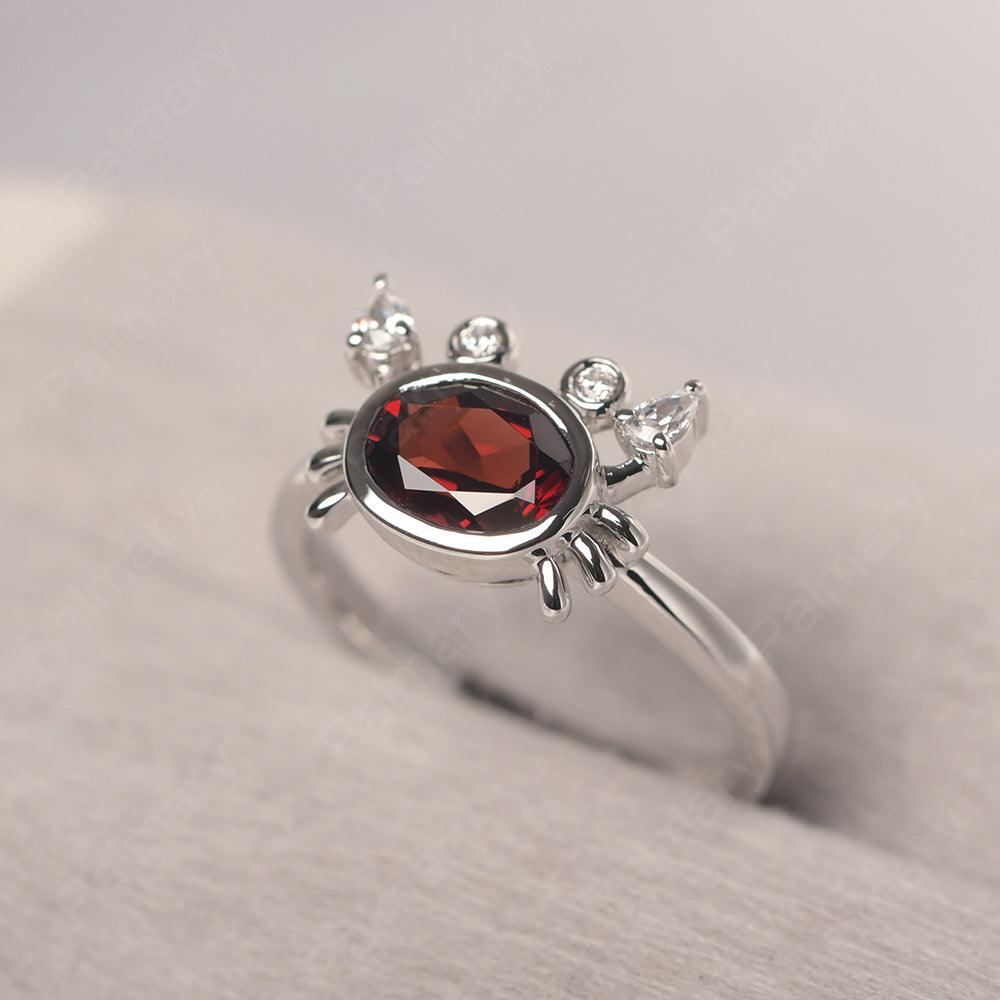Oval Cut Garnet Crab Rings - Palmary