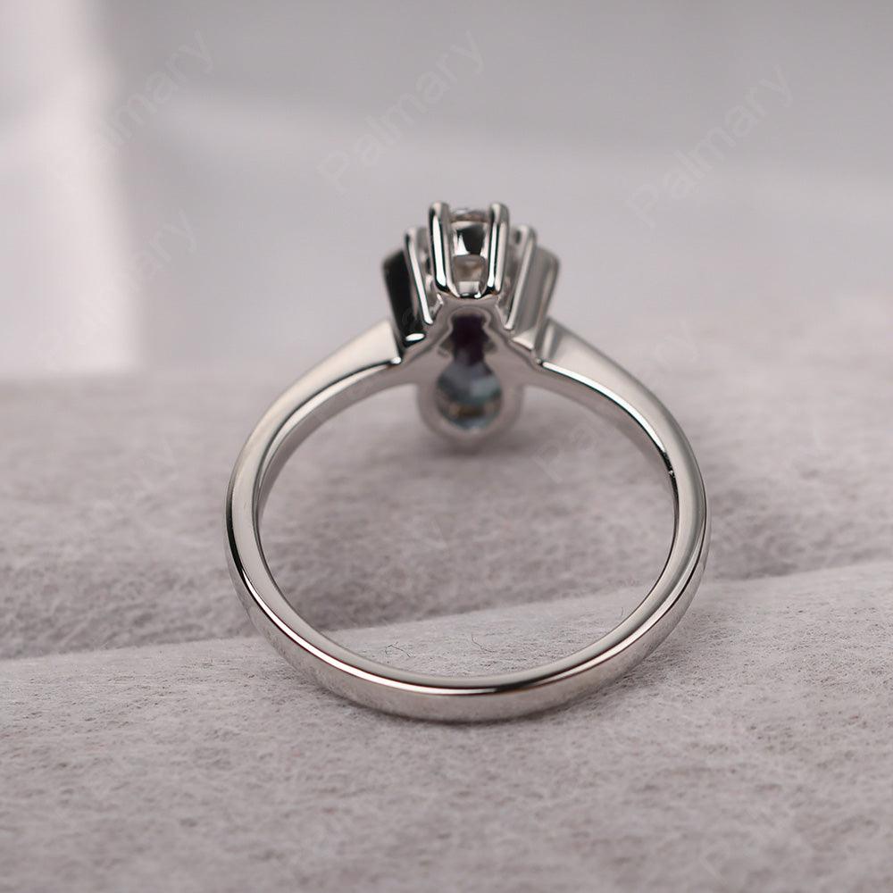 Oval Cut Alexandrite Bee Ring - Palmary
