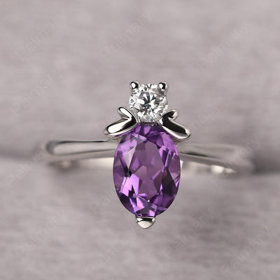 Oval Cut Amethyst Bee Ring - Palmary