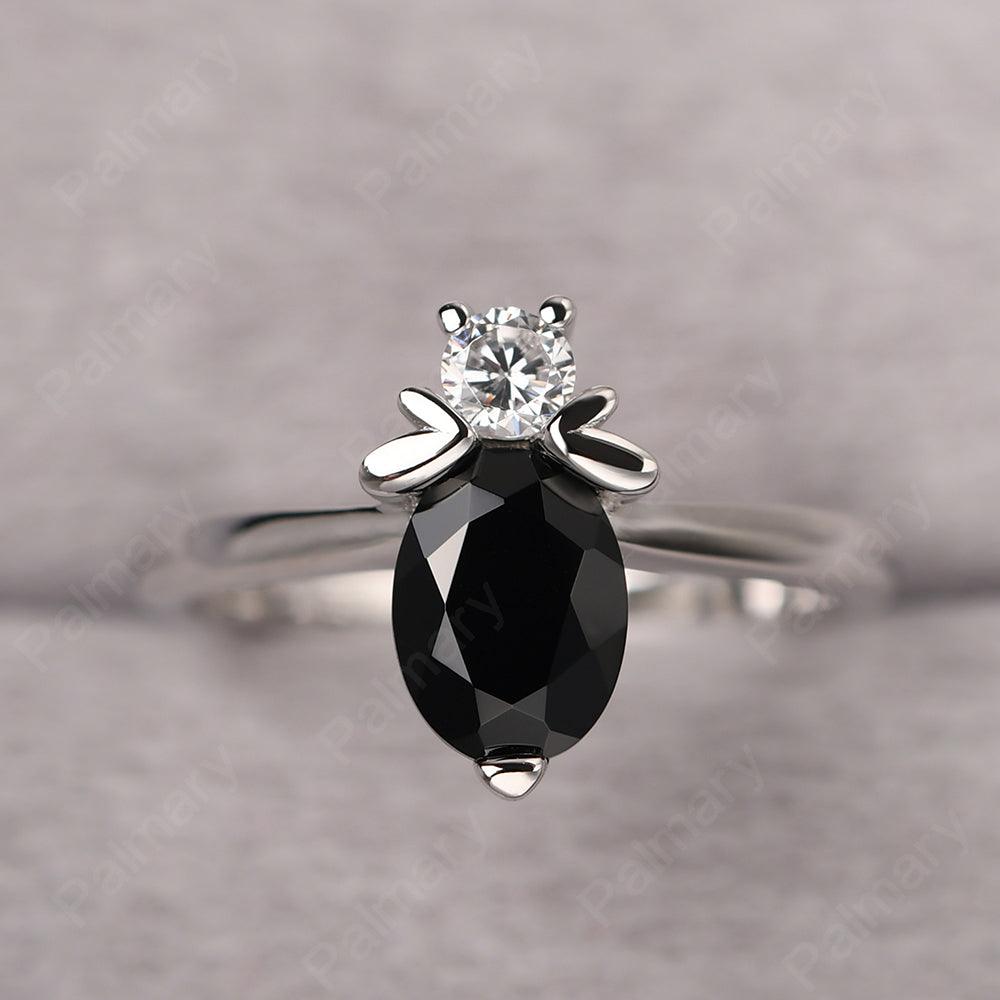 Oval Cut Black Spinel Bee Ring - Palmary