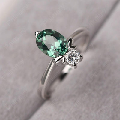 Oval Cut Green Sapphire Bee Ring - Palmary