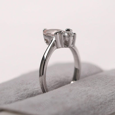 Oval Cut Morganite Bee Ring - Palmary