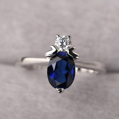 Oval Cut Sapphire Bee Ring - Palmary