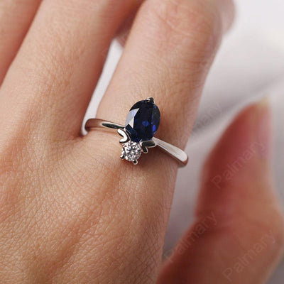 Oval Cut Sapphire Bee Ring - Palmary