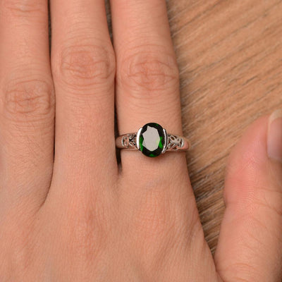 Oval Vintage Diopside Engagement Rings - Palmary