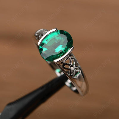 Oval Vintage Emerald Engagement Rings - Palmary