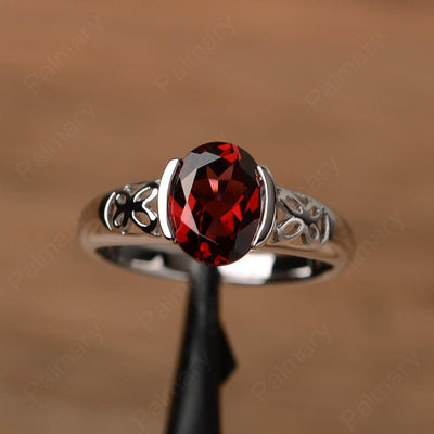 Oval Vintage Garnet Engagement Rings - Palmary
