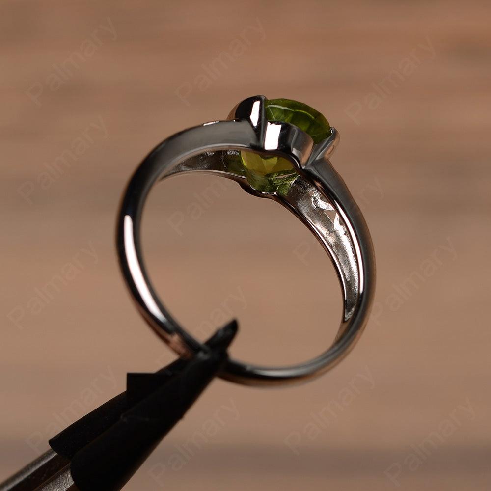 Oval Vintage Peridot Engagement Rings - Palmary