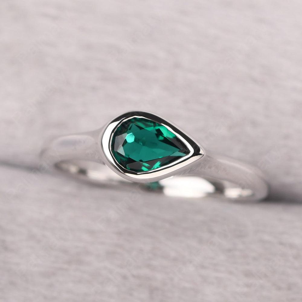 Bezel Setting Horizontal Emerald Ring - Palmary