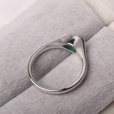 Bezel Setting Horizontal Emerald Ring - Palmary