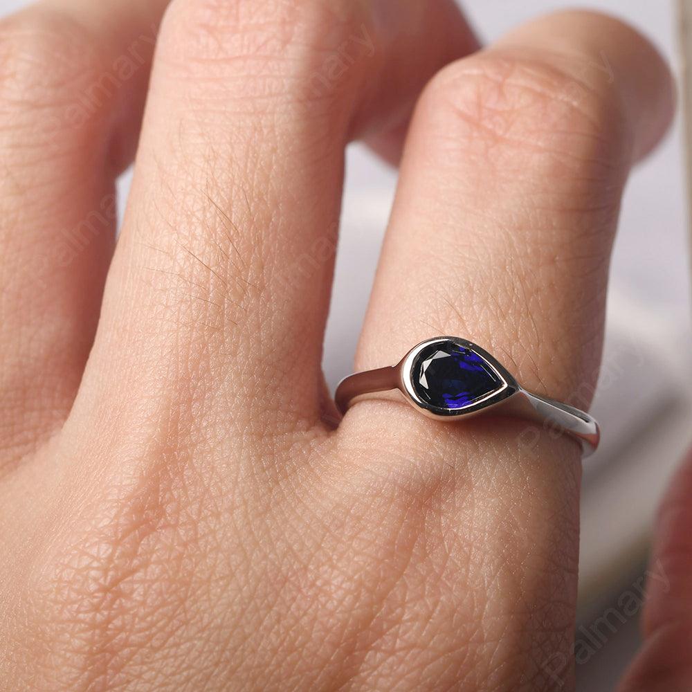 Bezel Setting Horizontal Sapphire Ring - Palmary