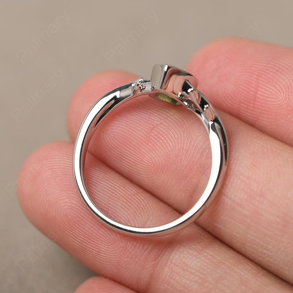 Bezel Setting Pear Shaped Peridot Ring - Palmary