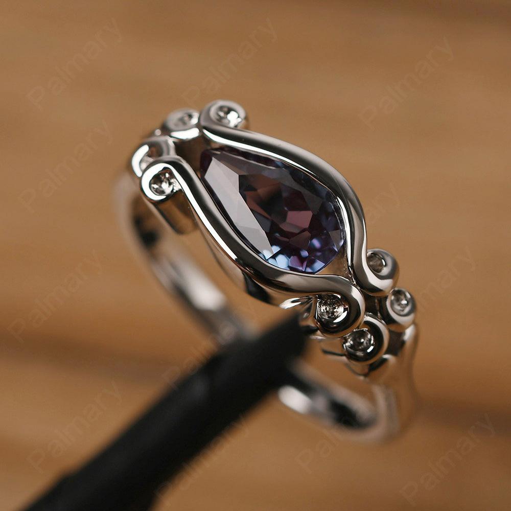 East West Pear Shaped Vintage Alexandrite Ring - Palmary