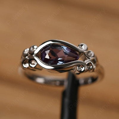 East West Pear Shaped Vintage Alexandrite Ring - Palmary