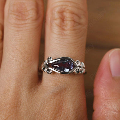 East West Pear Shaped Vintage Alexandrite Ring - Palmary