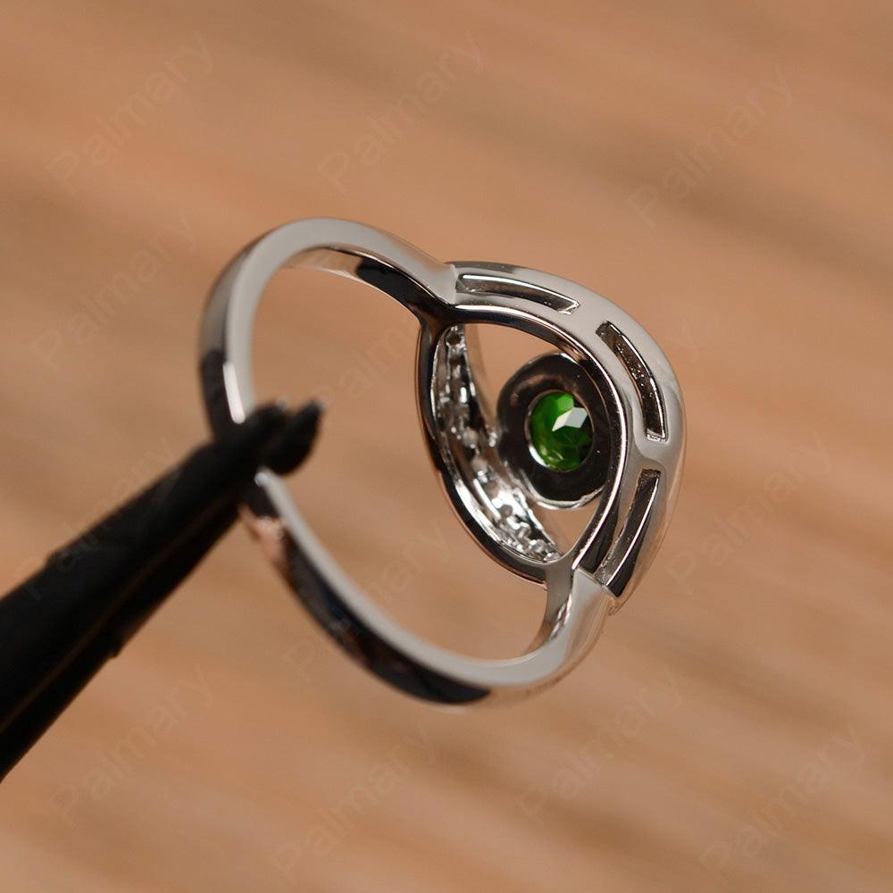 Eye Shaped Diopside Bezel Rings - Palmary