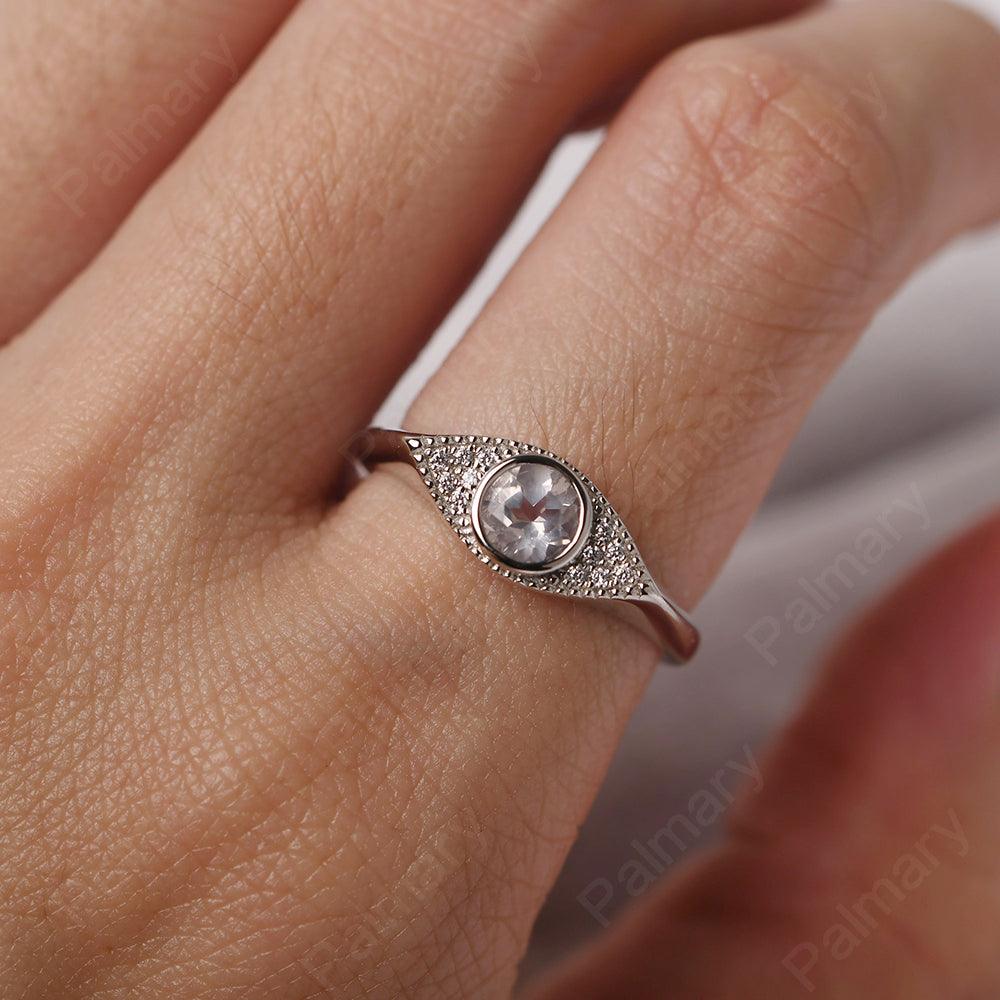 Bezel Setting Rose Quartz Eye Ring - Palmary