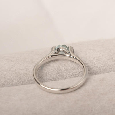 Cute Aquamarine Solitaire Ring - Palmary