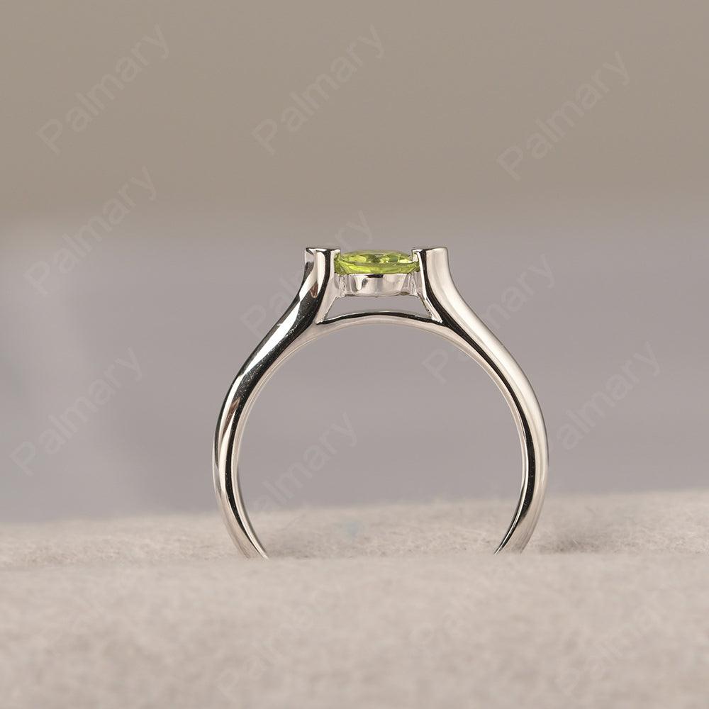 Cute Peridot Solitaire Ring - Palmary