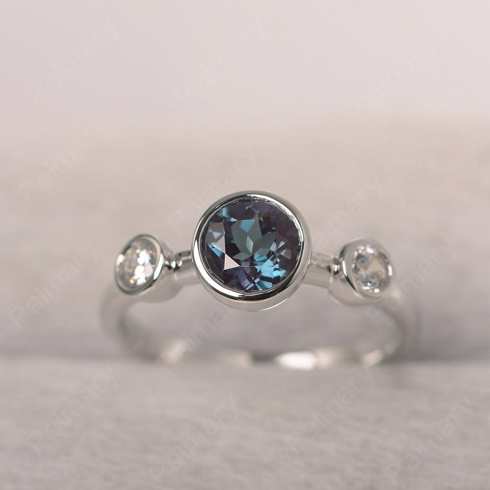 Three Stone Alexandrite Mothers Ring - Palmary