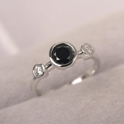Three Stone Black Spinel Mothers Ring - Palmary