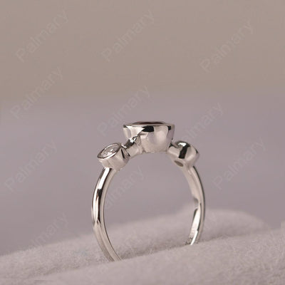 Three Stone Garnet Mothers Ring - Palmary