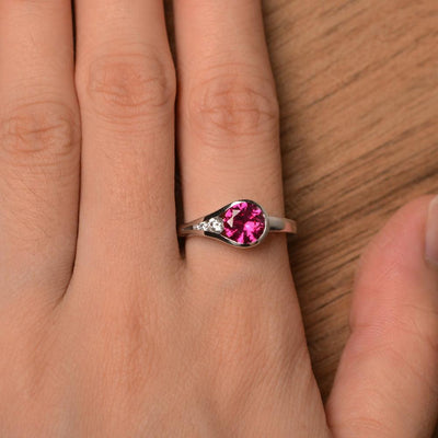 Brilliant Cut Vintage Ruby Rings - Palmary