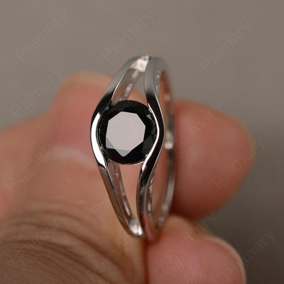 Half Bezel Setting Black Spinel Rings - Palmary