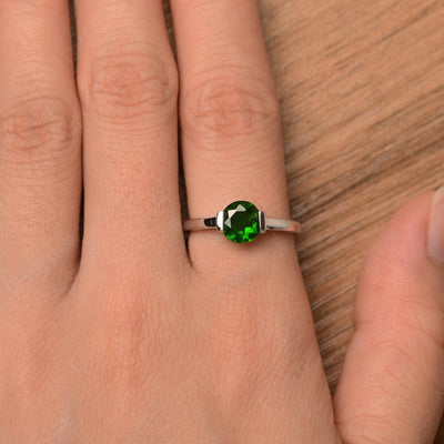 Round Cut Diopside Half Bezel Rings - Palmary