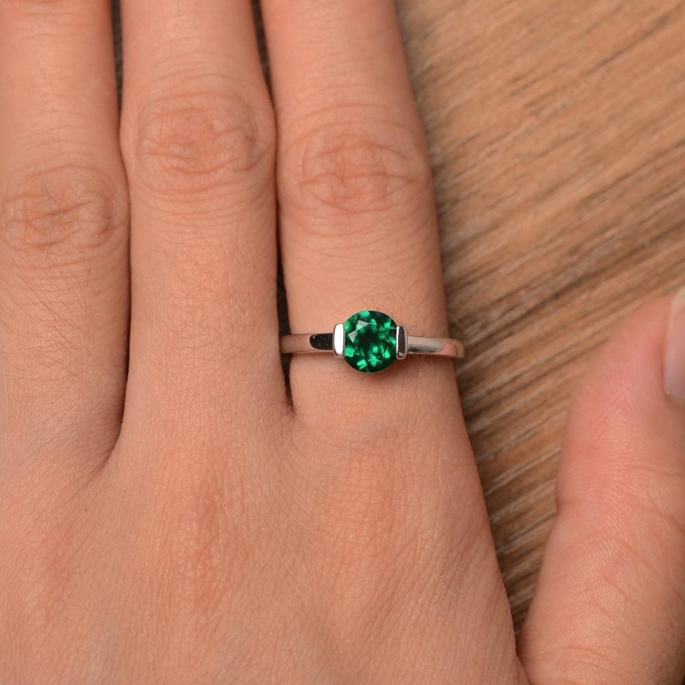 Round Cut Emerald Half Bezel Rings - Palmary