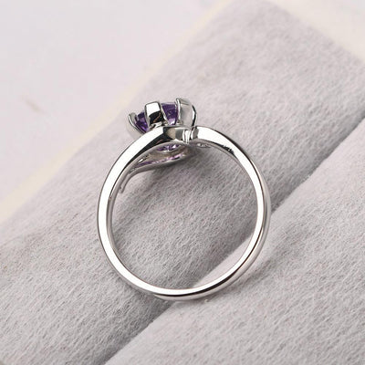 Vintage Amethyst Engagement Ring - Palmary