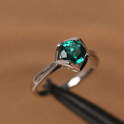 Round Cut Emerald Irregular Ring - Palmary