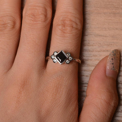 Vintage Princess Cut Black Spinel Engagement Rings - Palmary