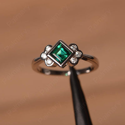 Vintage Square Cut Emerald Engagement Rings - Palmary