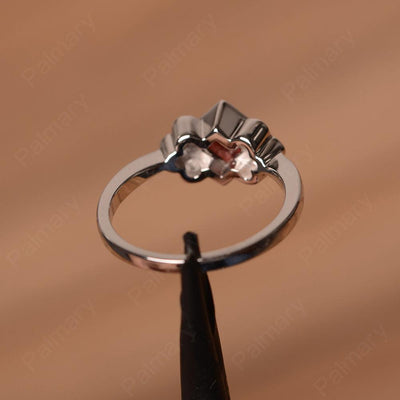 Vintage Princess Cut Garnet Engagement Rings - Palmary