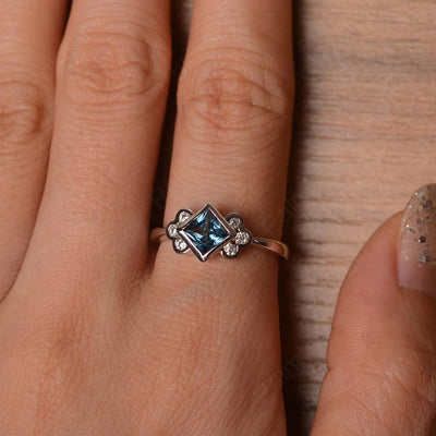 Vintage Princess Cut London Blue Topaz Engagement Rings - Palmary
