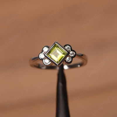 Vintage Square Cut Peridot Engagement Rings - Palmary