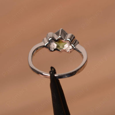 Vintage Square Cut Peridot Engagement Rings - Palmary