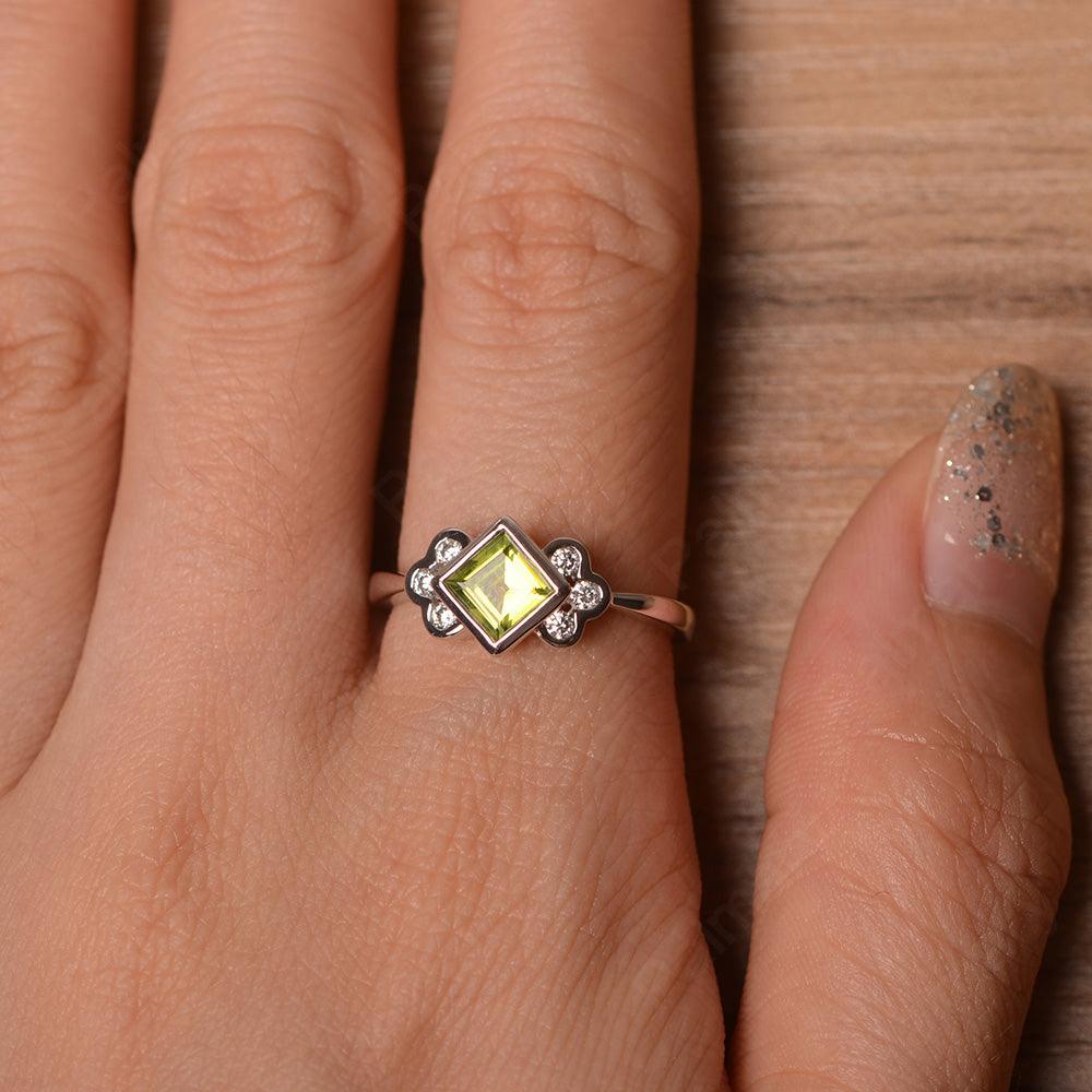 Vintage Square Cut Peridot Engagement Rings - Palmary