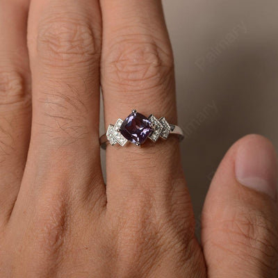Cushion Cut Alexandrite Wedding Ring - Palmary